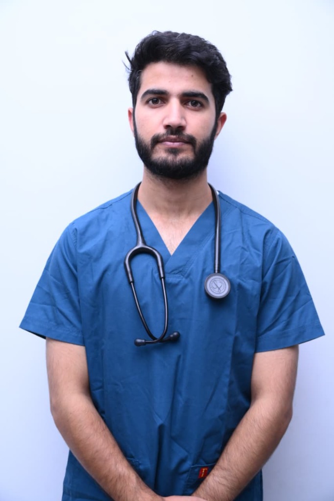 Dr. Tariq Anwar